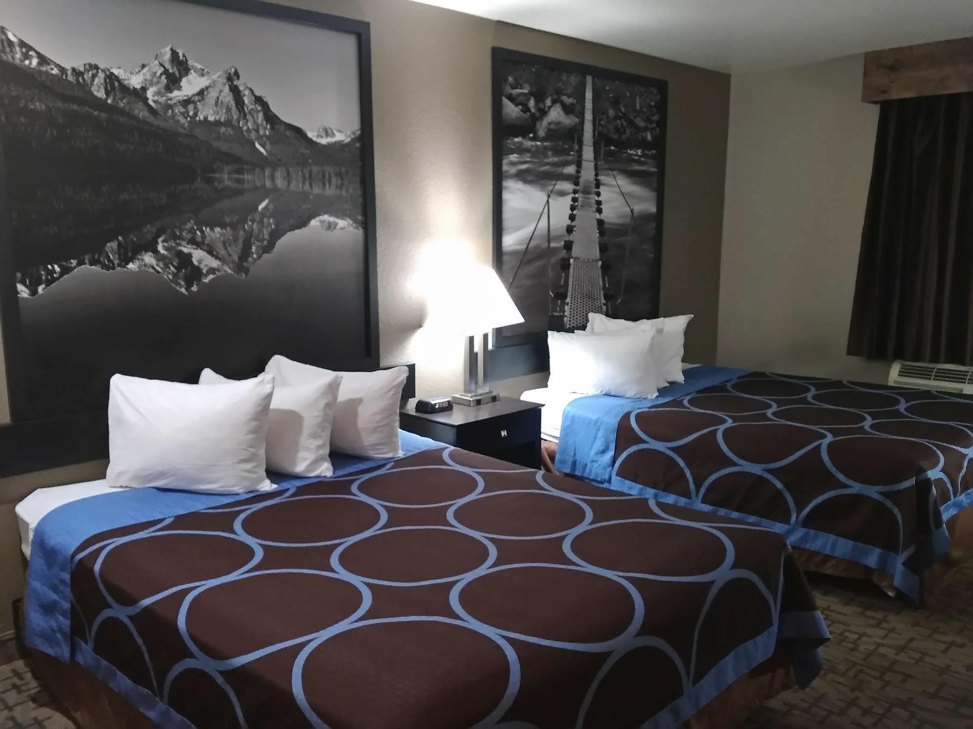 Hotel Super 8 By Wyndham Boise Extérieur photo